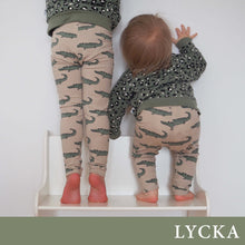 Lataa kuva Galleria-katseluun, CUT & SEW PATTERNS: LYCKA NAISTEN JA LASTEN LEGGINGSKAAVAT