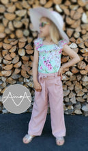 Lataa kuva Galleria-katseluun, KAAVASTUDIO AINOA: LASTEN MAININKI-HOUSUT, koot 104-140