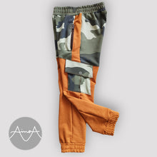 Lataa kuva Galleria-katseluun, KAAVASTUDIO AINOA: TEMPO-REISITASKUHOUSUT, KOOT 104-164 CM