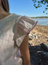 Lataa kuva Galleria-katseluun, KAAVALA: HANNA TOPPI/PAITAKAAVA