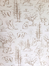 Lataa kuva Galleria-katseluun, JOUSTOCOLLEGE SKETCHY BEARS, BEIGE
