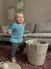 Lataa kuva Galleria-katseluun, KAAVALA: PETTERI PAITABODY