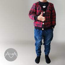 Lataa kuva Galleria-katseluun, KAAVASTUDIO AINOA: AATOS LASTEN COLLEGETAKKI, koot 86-140