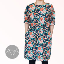 Lataa kuva Galleria-katseluun, KAAVASTUDIO AINOA: TAINI-trikoomekko, koot 32-54