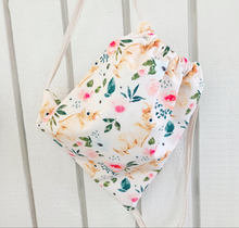 Lataa kuva Galleria-katseluun, Pala 60 cm: SOFTSHELL, BUNNY FLORAL, LIGHT PEACH -60%
