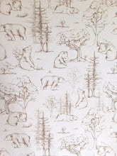 Lataa kuva Galleria-katseluun, JOUSTOCOLLEGE SKETCHY BEARS, BEIGE
