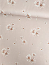 Lataa kuva Galleria-katseluun, RIBBITRIKOO: DAISIES, NUDE
