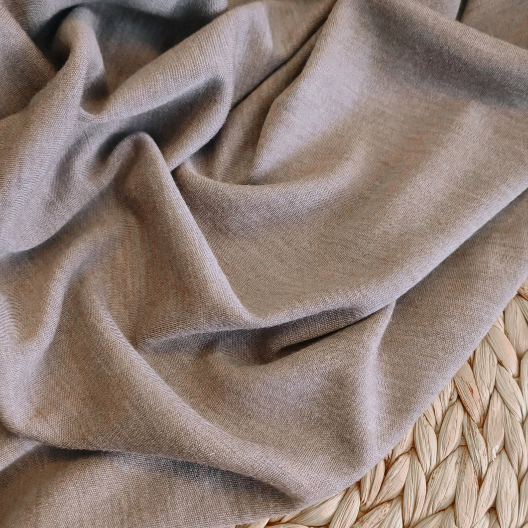 KOTIMAINEN MERINOVILLANEULOS, MELEERATTU BEIGE