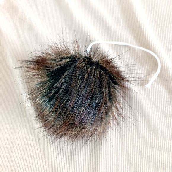 ISO TUPSU 12 CM, MUSTANRUSKEA