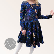 Lataa kuva Galleria-katseluun, KAAVASTUDIO AINOA: SILVIA-MEKKO 92-140 CM
